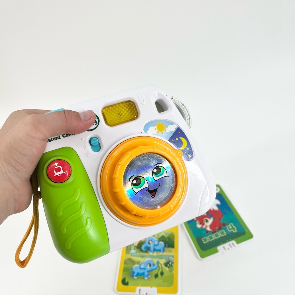 Leap Frog Camera Babies First Camera Play Instant Camera Fun 2-3 Leap Frog Toy